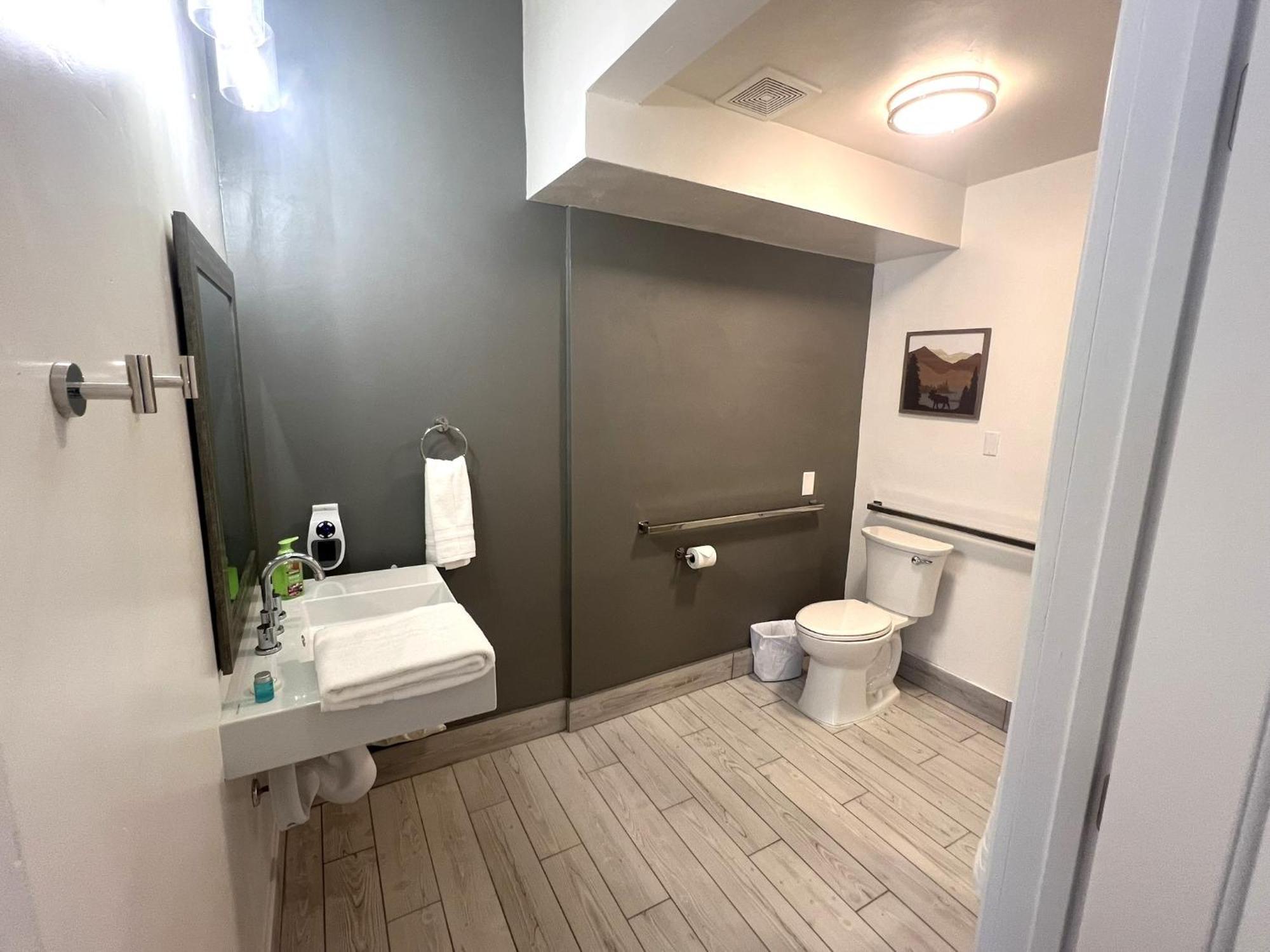 Wofford Village Studios Wofford Heights Εξωτερικό φωτογραφία